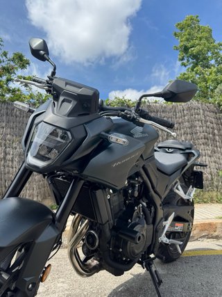 Honda CB500 Hornet Negra