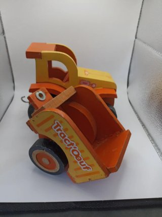 Tractor madera Fizzy