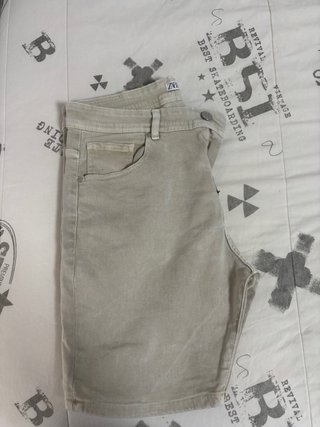 Pantalón corto Zara beige Talla L