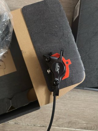 Frenos Shimano XT M8100