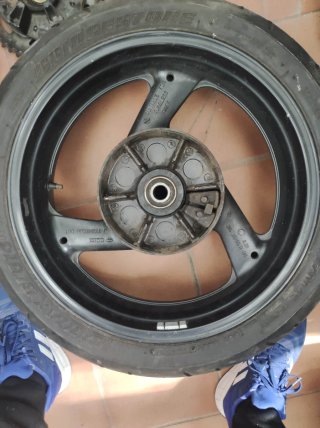 Llanta Trasera 5" Yamaha FZR 160/60ZR17