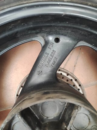 Llanta Trasera 5" Yamaha FZR 160/60ZR17