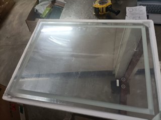 Specchio da bagno MOSSCO con illuminazione LED antivapo regolabile