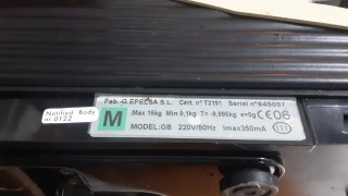 Báscula digital Nixie con pantalla LED
