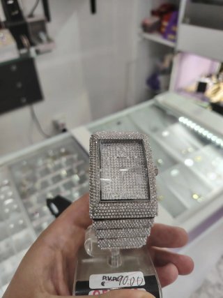 Reloj Fadalasi Lujoso con Cristales