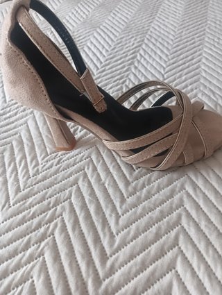 Sandalias Beige/Oro Talla 37