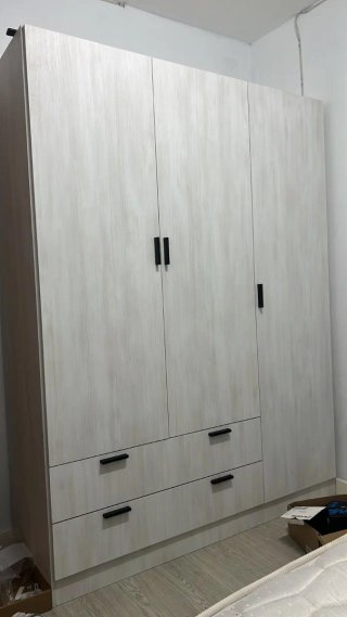 Armario Modelo  4 Puertas y 3puertas y 2 puertas