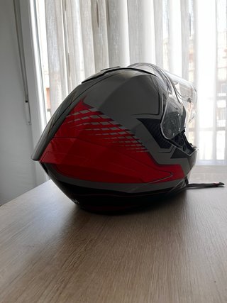 Casco de moto integral Airoh Matryx Gloss