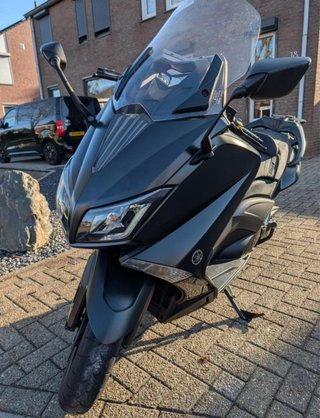 Yamaha Tmax 530 original del año 2015, con kilomet