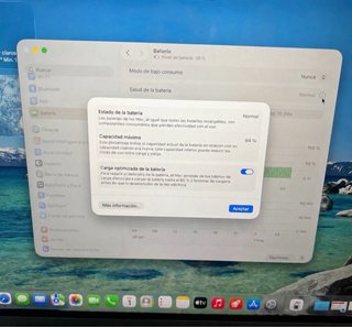 MacBook Air M2 Oro