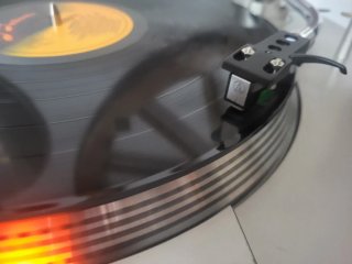 Tocadiscos Sony PS-T15 Automático EN PERSONA