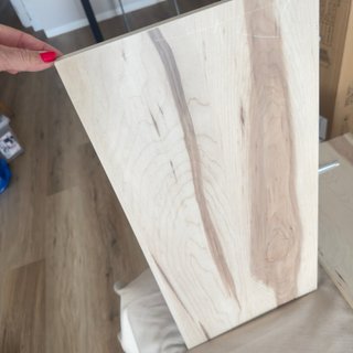 Estanterías de madera y metal