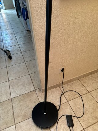 Lámpara de pie alta decorativa