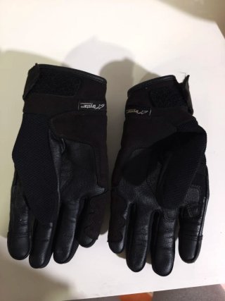 Chaqueta de moto Alpinestars + guantes