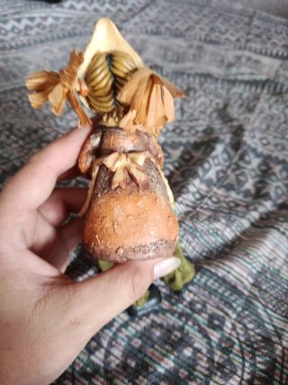 Figura Resina Vintage Niña Cesta Frutas