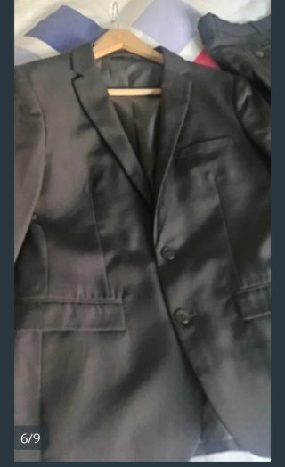 Traje negro elegante