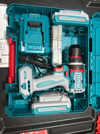 Taladro Percutor Total 20V Brushless