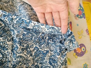 Camisa estampada azul y blanca talla 46