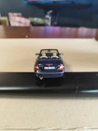 Mercedes Benz CLK 350 Cabriolet 1/43