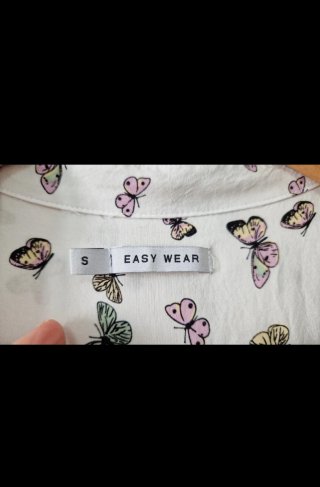 Blusa Easy Wear Mariposas Talla S