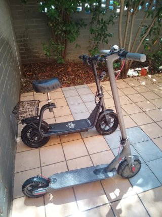 2 Patinetes Eléctricos para reparar
