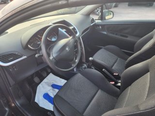 Peugeot 207cc 2009