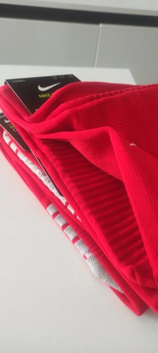 Medias de fútbol Nike Matchfit Knee High Rojas