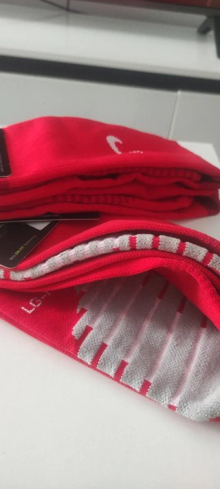 Medias de fútbol Nike Matchfit Knee High Rojas