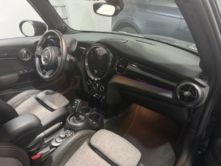 MINI Cabrio 2024
