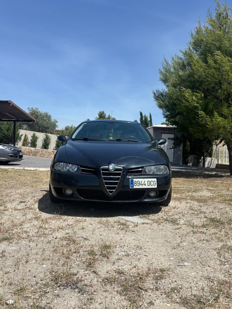 Alfa Romeo 156 2004 - foto 1