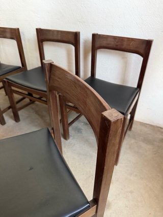 Juego de 6 sillas de madera y polipiel