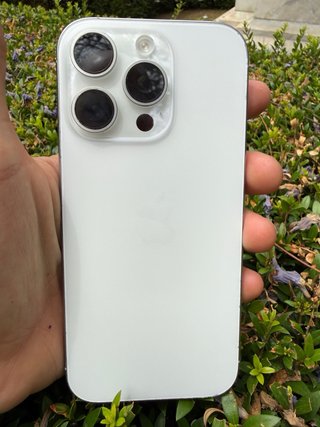 iPhone 16 Pro 256GB - Excelente estado - Blanco