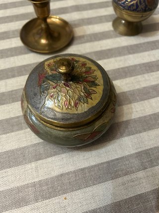 Lote de piezas de latón decorativas