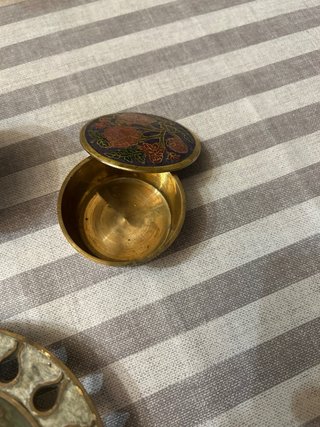 Lote de piezas de latón decorativas