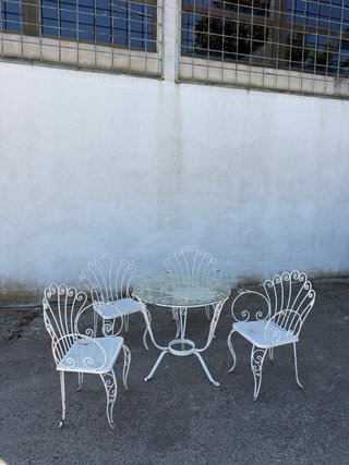 Tavolo e 4 sedie da giardino