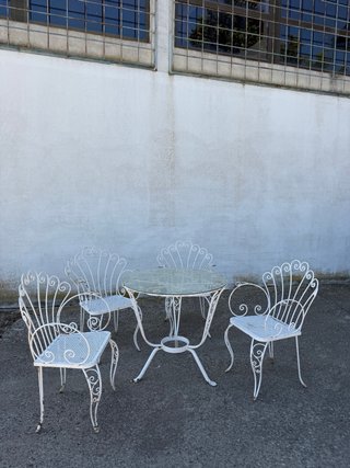 Tavolo e 4 sedie da giardino
