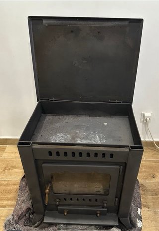 Chimenea Metálica con Bandeja