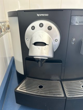 Cafetera Nespresso Gemini 200 Profesional