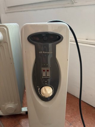 Radiador eléctrico beige Orbegozo