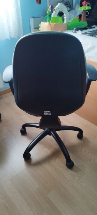 Silla de oficina ergonómica