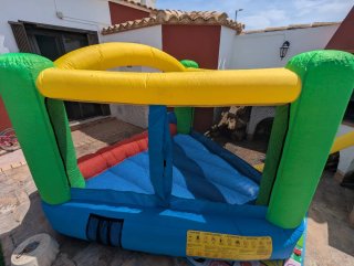 Castillo Hinchable Little TikesSaltador Hinchable
