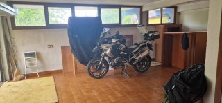 BMW R1200GS bien mantenida
