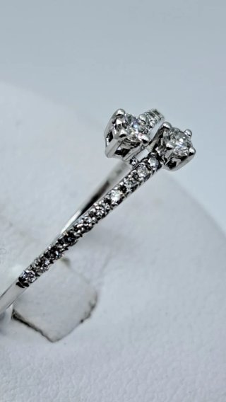 Anillo Suarez Oro 18k Brillantes