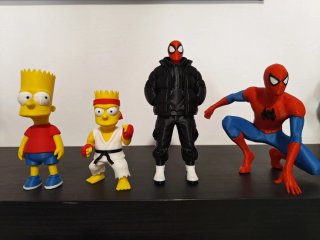 Figuras Urbanas Kaws, Deadpool, Spiderman