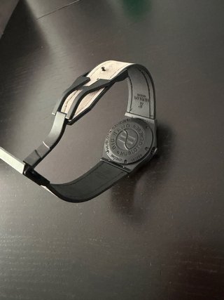 Reloj Hublot Esqueleto Dorado y Blanco