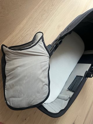 Capazo Joolz Hub + Sábana Protectora