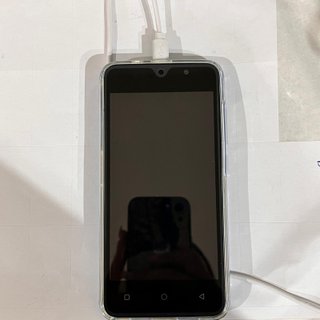 - Smartphone pantalla IPS dual cámara batería