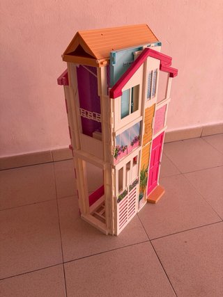 Barbie Supercasa con Accesorios