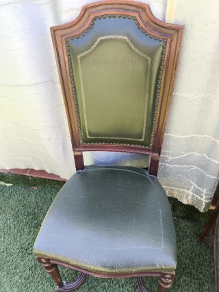 Lote 2 sillas vintage madera y cuero