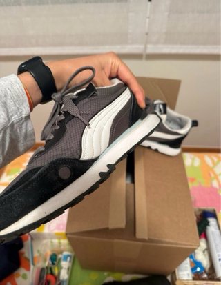 Zapatillas Puma Negras y Grises Talla 39